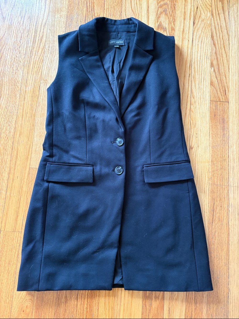 LOFT Black Sleeveless Blazer Vest